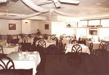 The Esplanade Hotel White Plains Restaurant foto